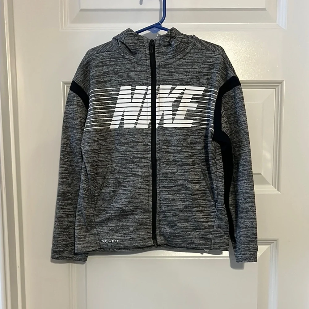 Dri-Fit Nike Kids Gray Jacket - Picture 2 of 3